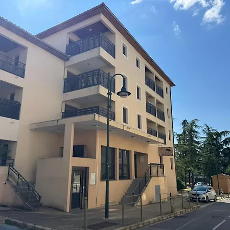 Apartman Superbe A Avec Place De Parking *
