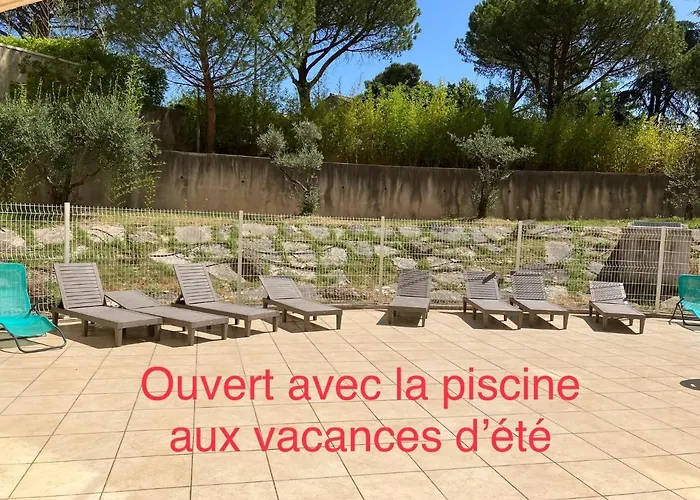 Appartement Superbe A Avec Place De Parking